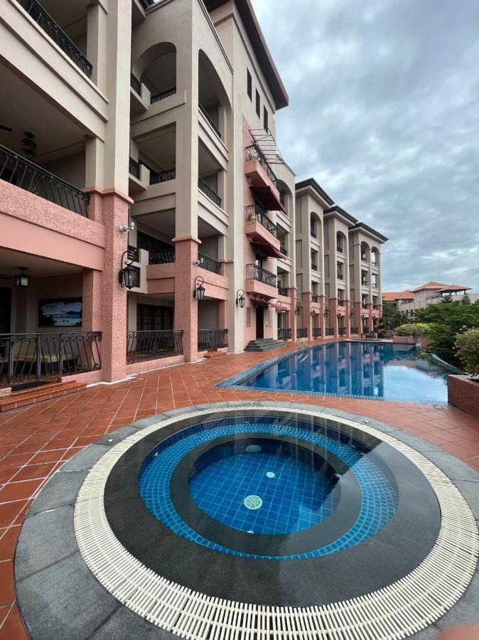 Casa Del Rio Residences Малакка Экстерьер фото