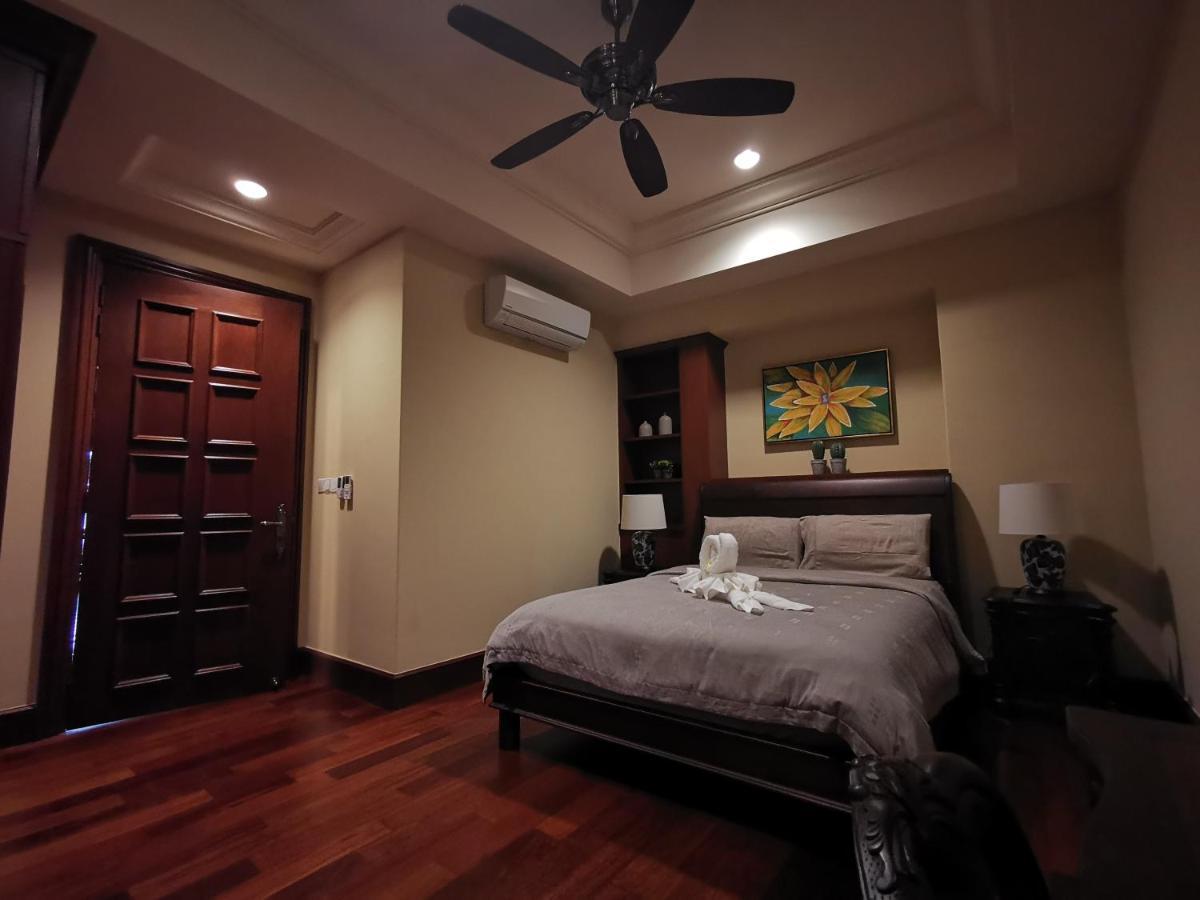 Casa Del Rio Residences Малакка Экстерьер фото